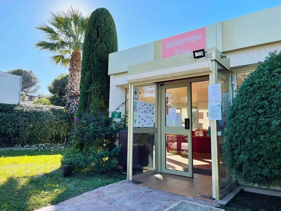 アパート Rez-Jardin Renove A Saint-Raphael, Cote D'Azurアパートメント フランス